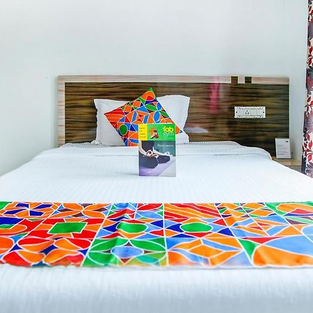 Fabhotel Eleanora - New Town Kolkata Bagian luar foto